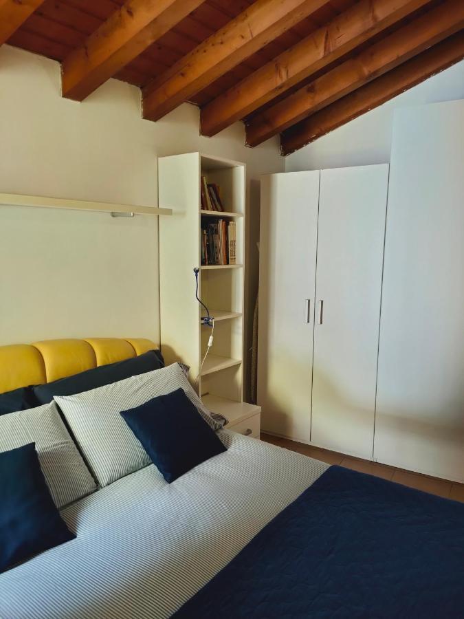 Appartamento Il Pozzo Lecco Exterior photo